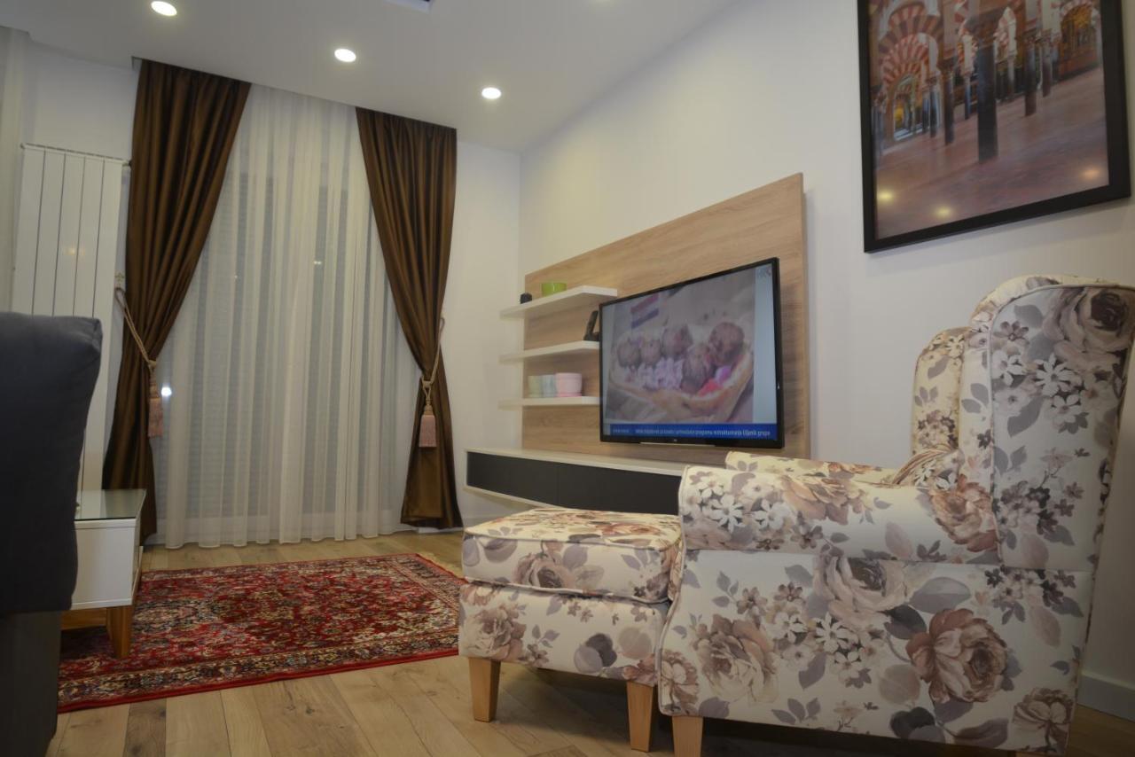Apart Hotel Family Saraievo Exterior foto